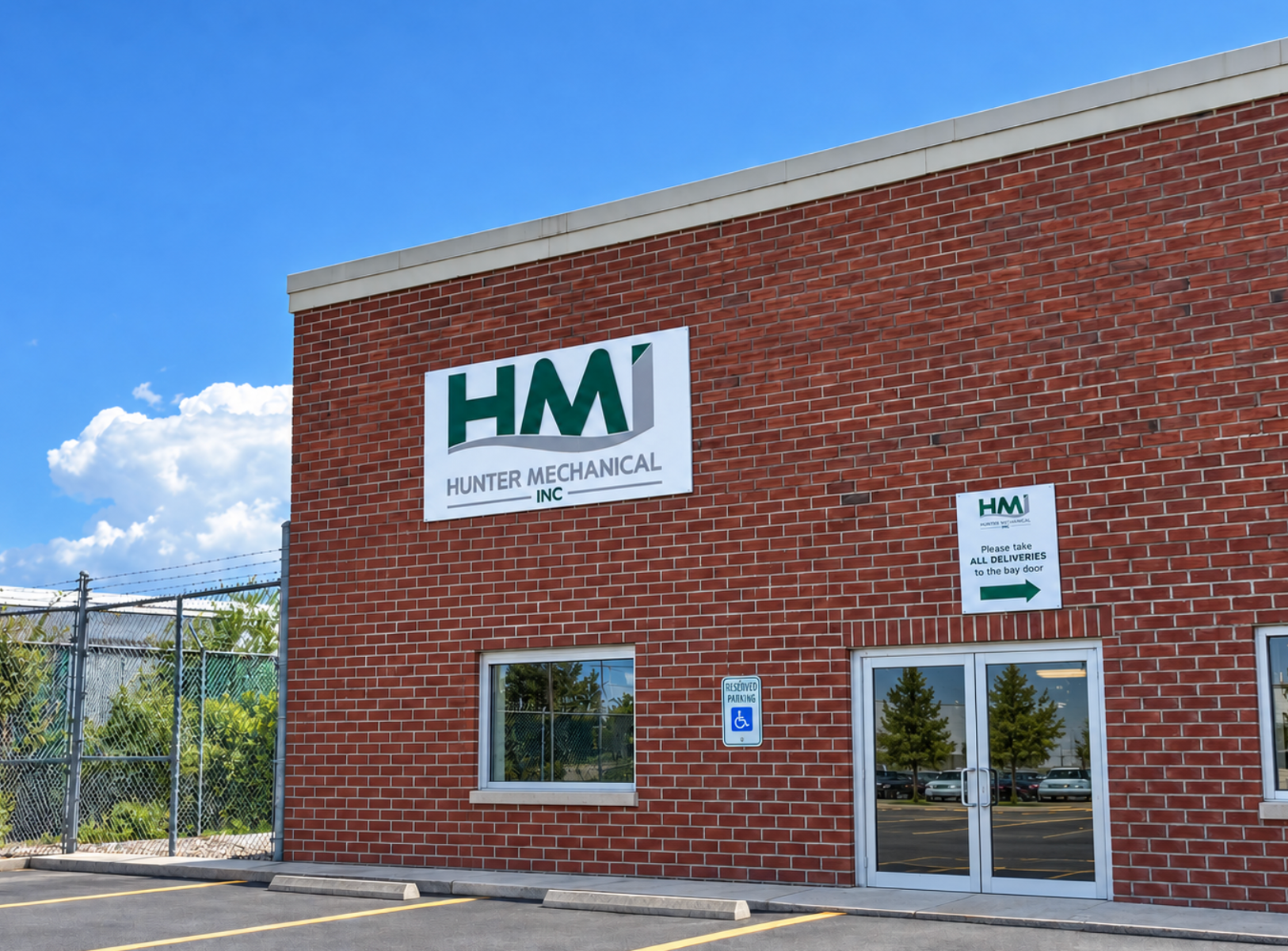Hunter Mechanical Inc. exhibit at Exterior Signage